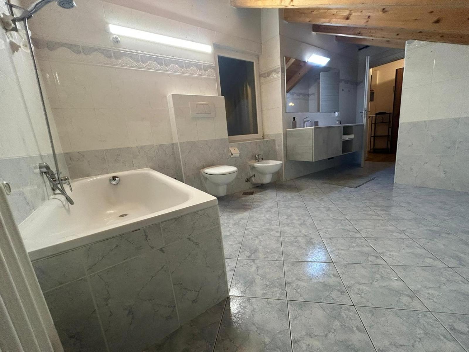 Adam Apartments Merano Eksteriør billede